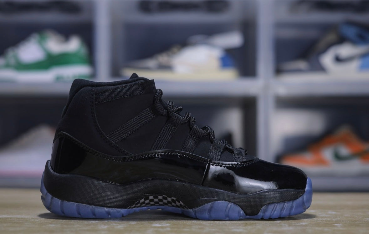 Air Jordan 11
